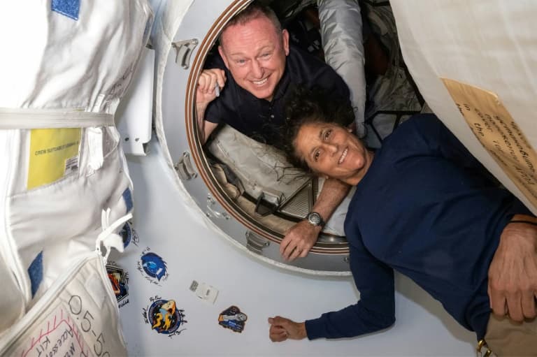 NASA Starliner ekipajini Yerga qaytarish imkonini qidirmoqda