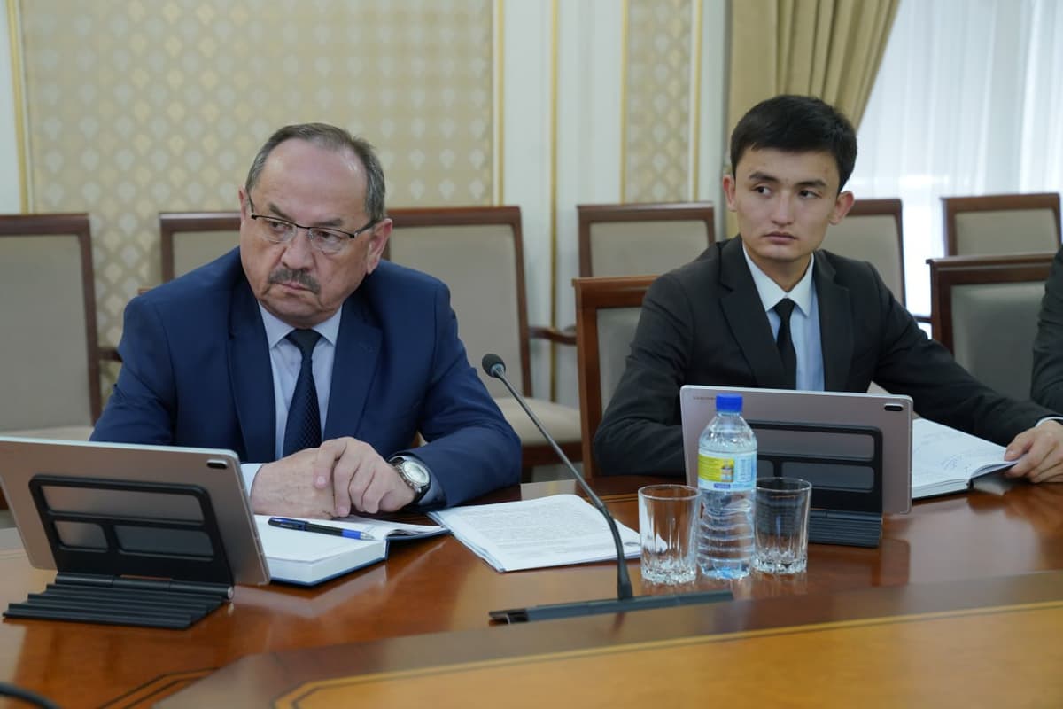 “Bolalarga chirigan kartoshka yedirishmoqda” – Nurmat Otabekov