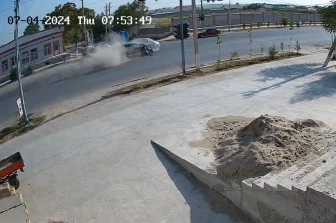 Qarshida BYD Spark bilan to‘qnashdi. BYD viloyat hokimligiga tegishli bo‘lgan