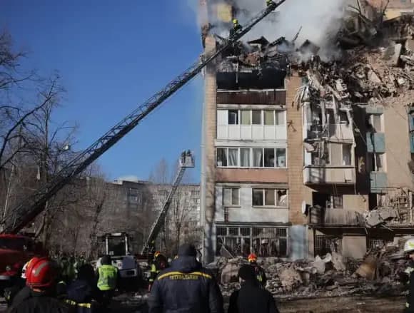 Rossiya Ternopilni o‘qqa tutdi. 25 kishi halok bo‘lgan
