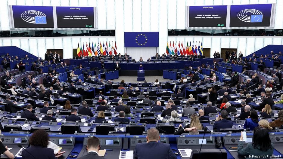 Yevroparlament 2040 yilgacha YeIning iqlim maqsadlari haqidagi qonunni qabul qildi
