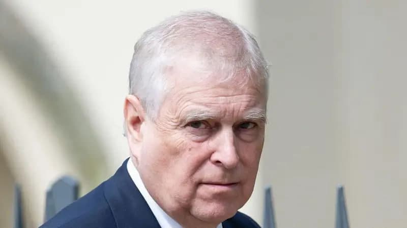 СМИ: В Великобритании задержали принца Эндрю