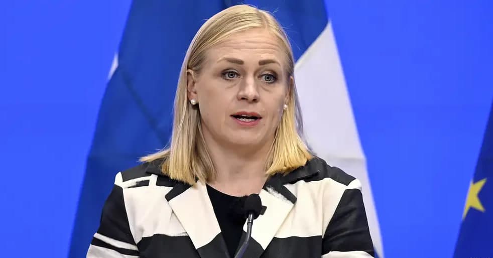 YeXHT raisi Gurjistonda mitingda qatnashgani uchun jarimaga tortildi