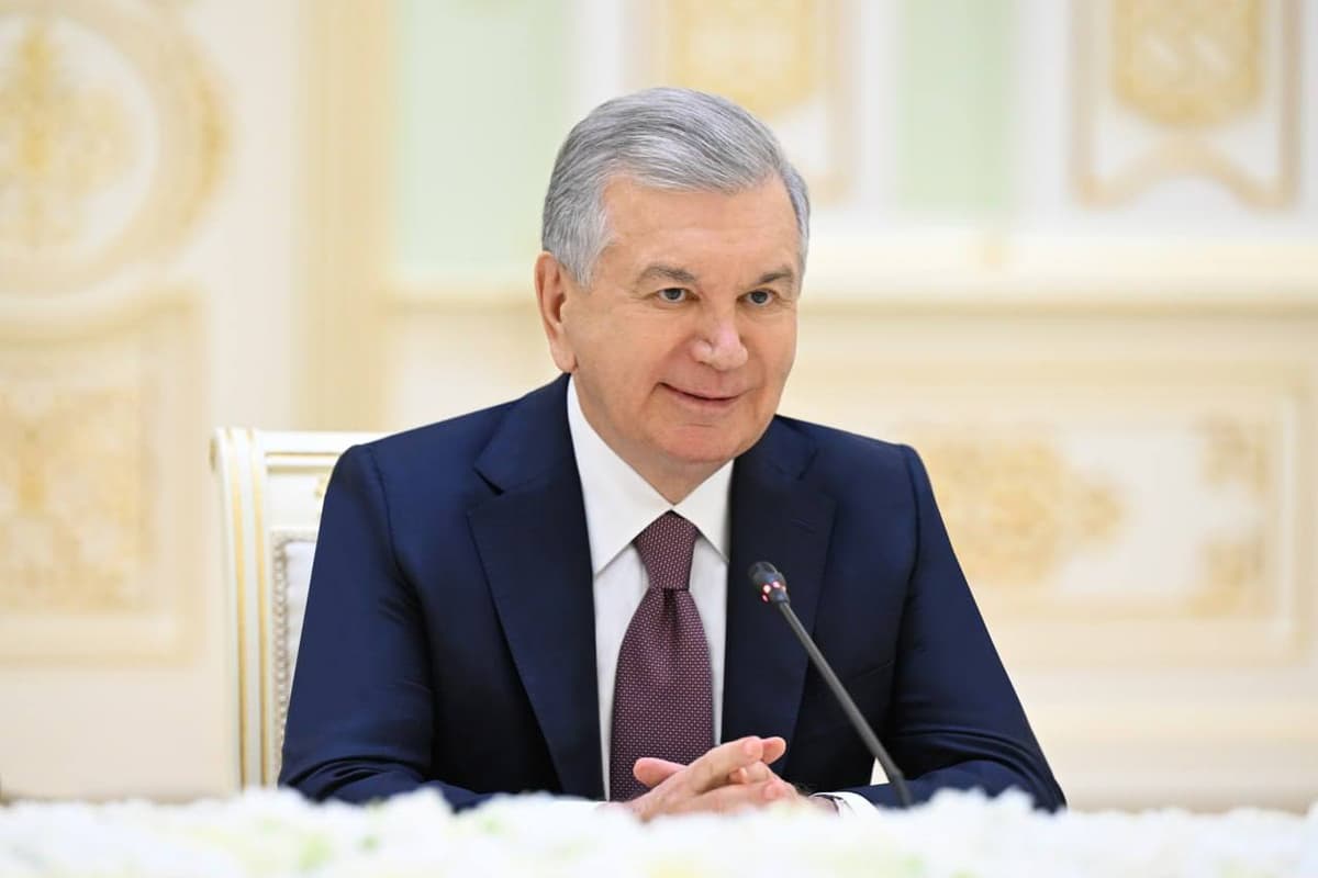 President Mirziyoyev congratulates journalists, announces new reforms for media sector