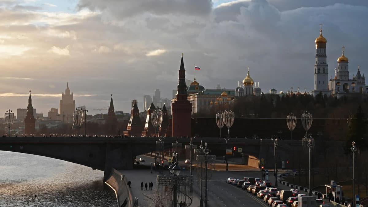Kreml Ukrainada o‘t ochishni to‘xtatish talabiga javob qaytardi