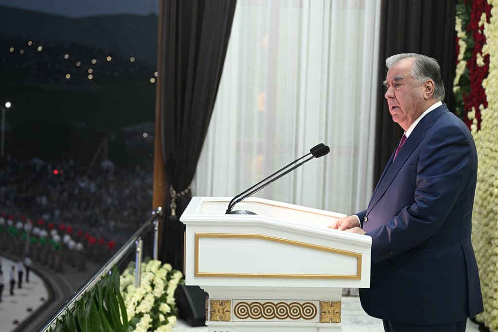 Tojikiston prezidenti oziq-ovqat narxlari «misli ko‘rilmagan darajada» oshishidan ogohlantirdi