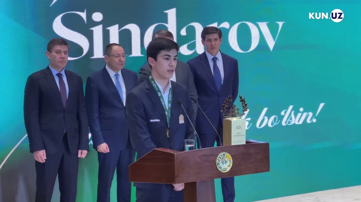 Javohir Sindarov «Mehnat shuhrati» ordeni bilan mukofotlandi