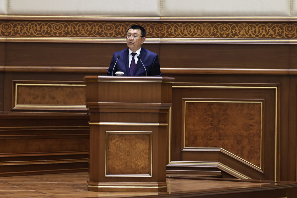 Сенат избрал новых судей Верховного суда и назначил заместителя председателя