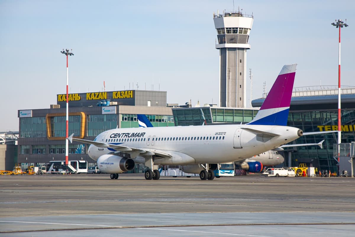 Centrum Air delay strands passengers in Kazan for 27 hours