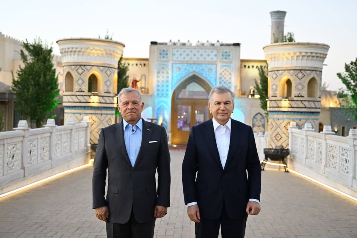 Iordaniya podshohi Samarqandda «Boqiy shahar» tarixiy-etnografik majmuasini tomosha qildi