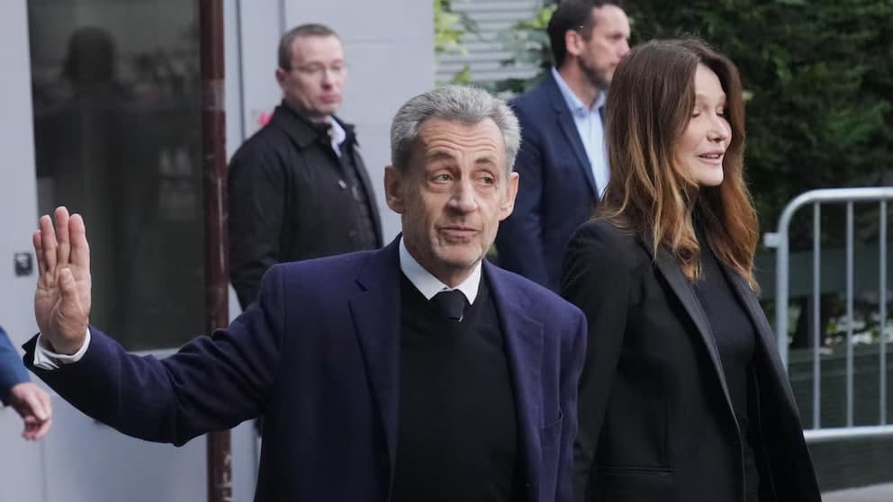 Fransiya sobiq prezidenti Sarkozi qamoqdan ozod etiladi