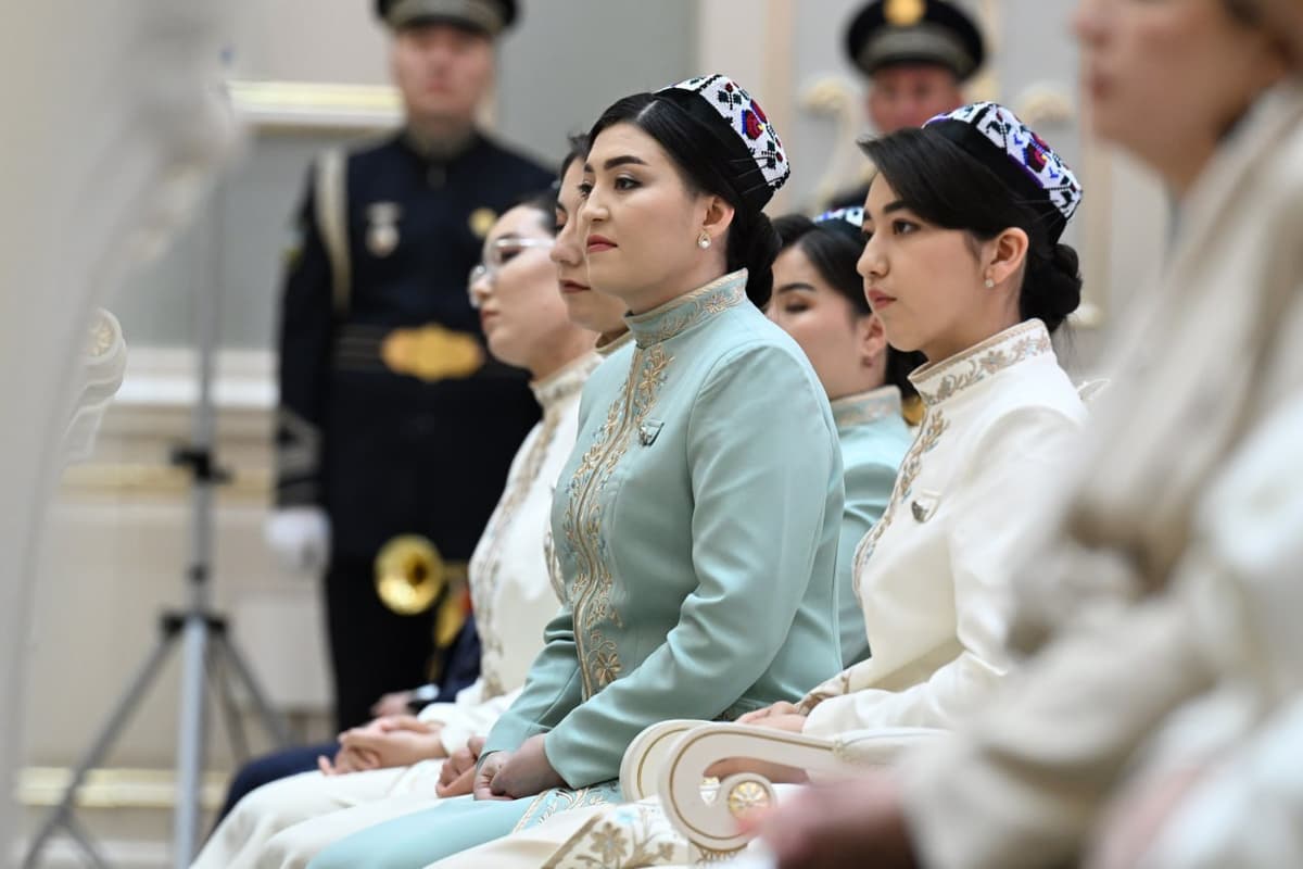 Ayollar uyida tadbirkorlik qilishi uchun “Daromadli ayol” dasturi yo‘lga qo‘yiladi