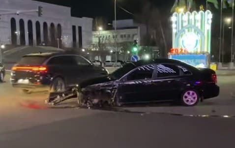 Toshkentda Porsche, Lacetti va Spark ishtirokida YTH sodir bo‘ldi