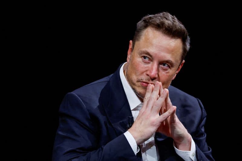 Tesla aksiyadorlari Ilon Maskka bir trillion dollarlik bonus berishga rozi bo‘ldi