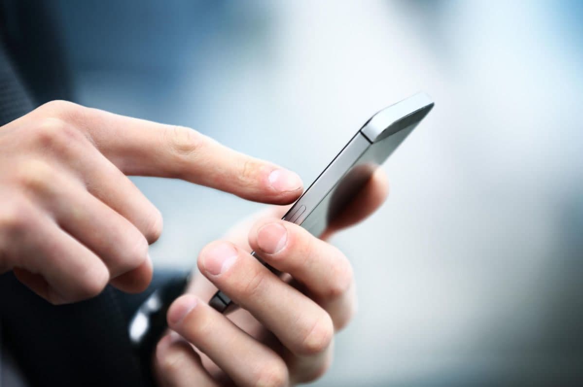 Gov’t bans mobile operators from activating paid services without consent