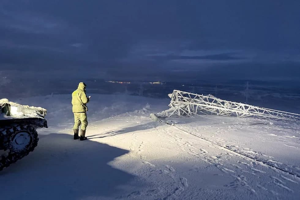 Murmansk elektr va issiqliksiz qoldi – fotolar
