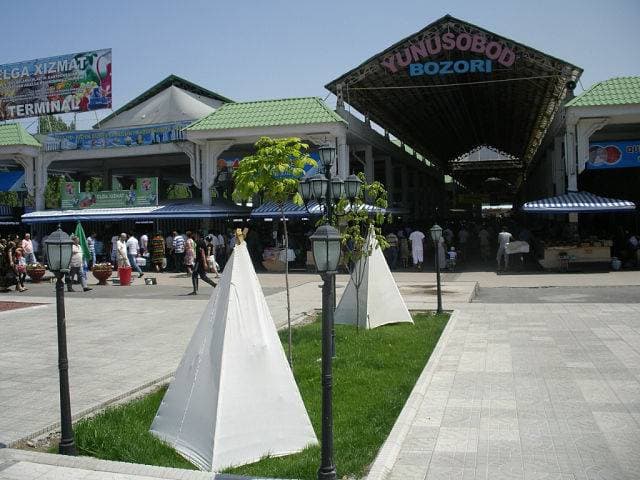 «Yunusobod» bozorining bir qismida rekonstruksiya ishlari boshlandi