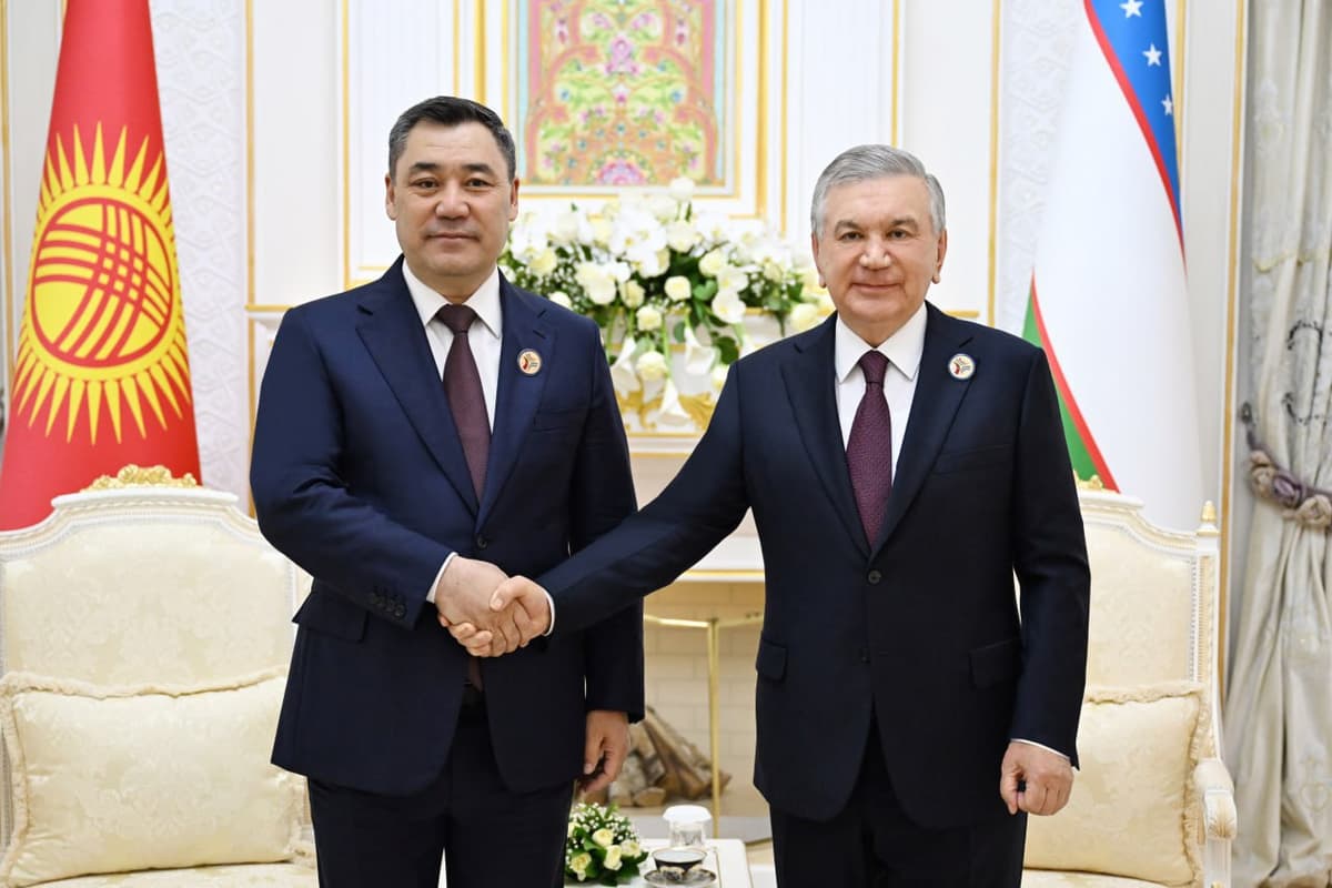 Shavkat Mirziyoyev Xo‘jandda Sadir Japarov bilan uchrashuv o‘tkazdi