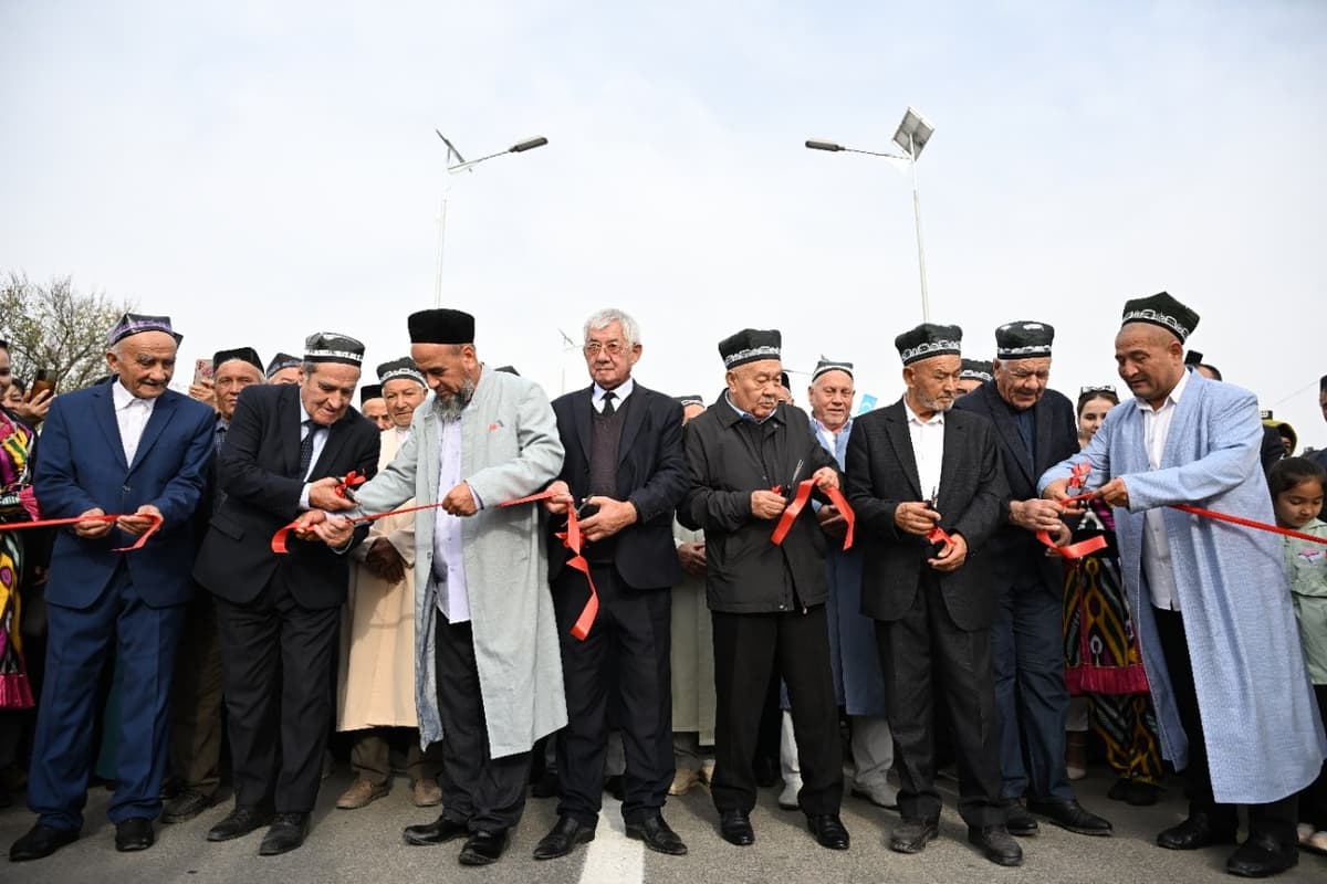 Bekobodda Sirdaryoni bog‘laydigan yangi ko‘prik ishga tushdi