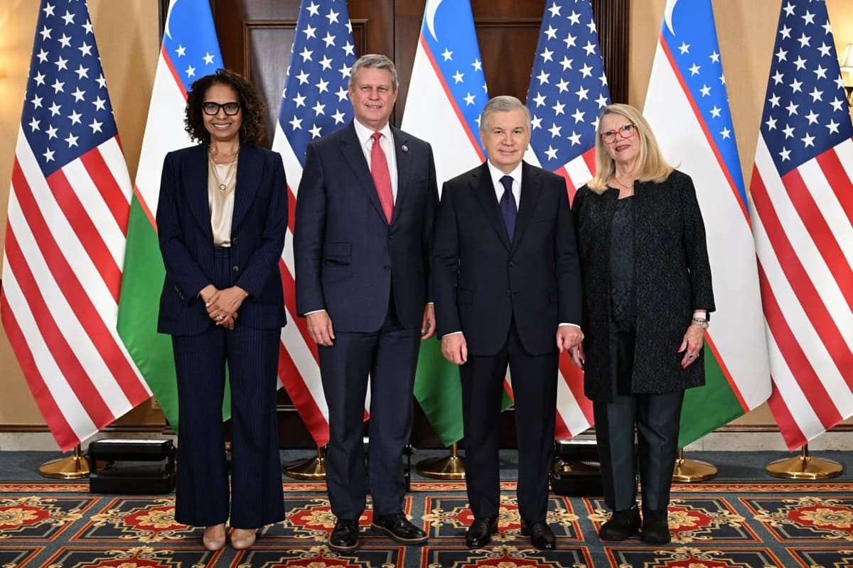 President Mirziyoyev holds talks with members of U.S. Congress in Washington