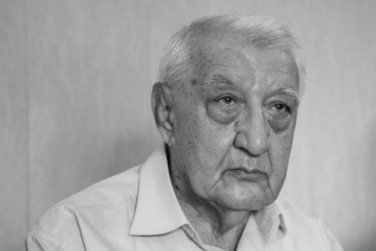 Археолог олим, собиқ маданият вазири Зафар Ҳакимов вафот этди