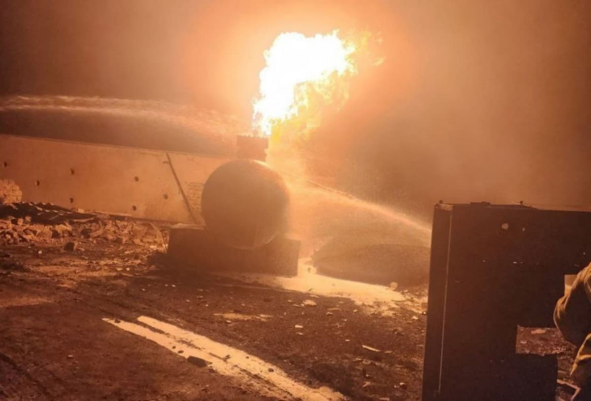 Qashqadaryodagi zapravkada ikkita sisterna yonib ketdi. Jarohat olganlar bor