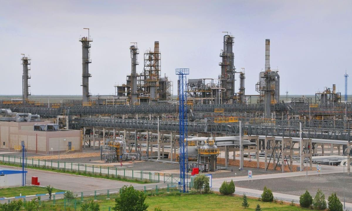 “O‘zbekneftgaz” AJ yarim yil ichida ishlab chiqarish sohasida eng ko‘p soliq to‘lagan korxona bo‘ldi