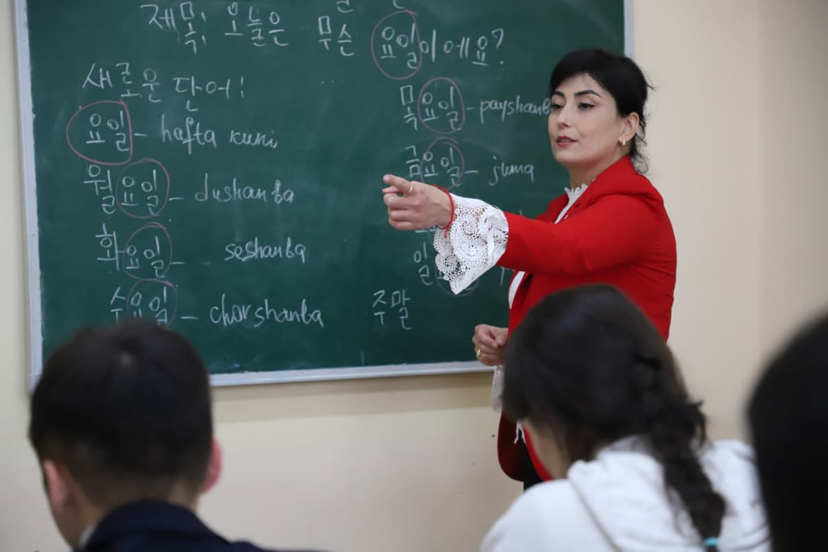 Xorijiy til o‘qituvchilariga sertifikat olish uchun qo‘shimcha vaqt berilmoqda