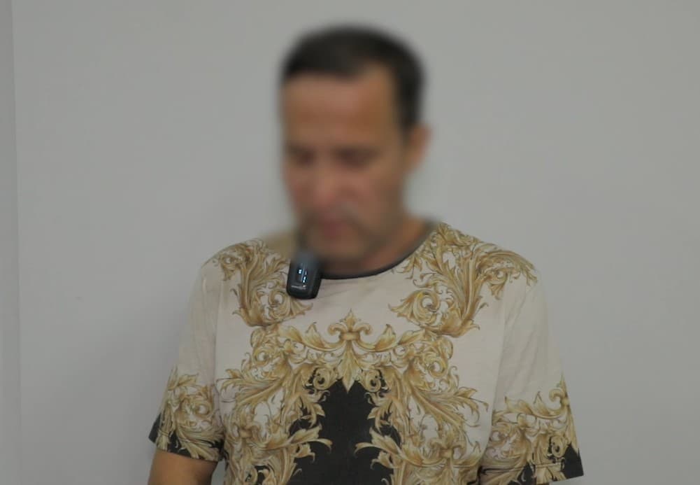 “Sharmanda bo‘ldim” – Toshkentda avtobusda qizlarga shilqimlik qilgan erkak 5 sutkaga qamaldi