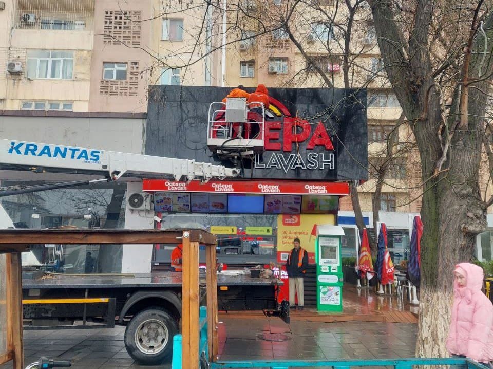 “Peshlavhani uch marta o‘zgartirishga to‘g‘ri keldi” - tadbirkorlar Toshkent dizayn-kodidan nega norozi?