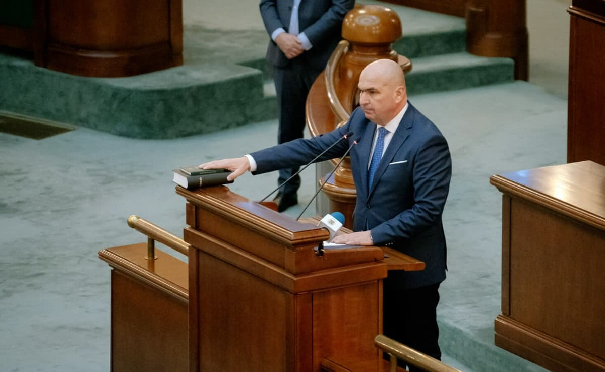 Ruminiya prezidenti vazifasini vaqtincha bajaruvchi tayinlandi