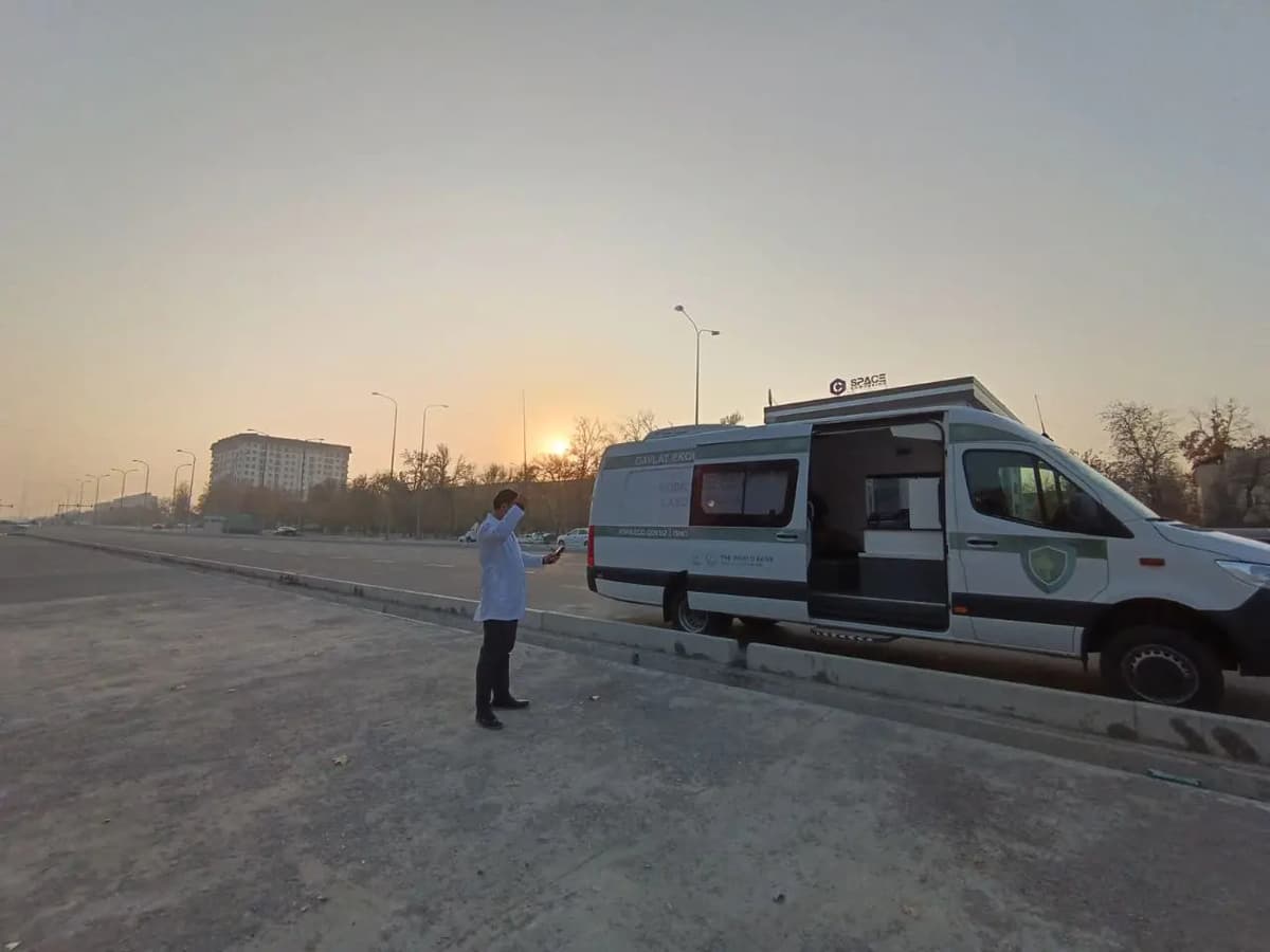 Ecology Committee deploys special mobile labs to monitor air pollution Tashkent