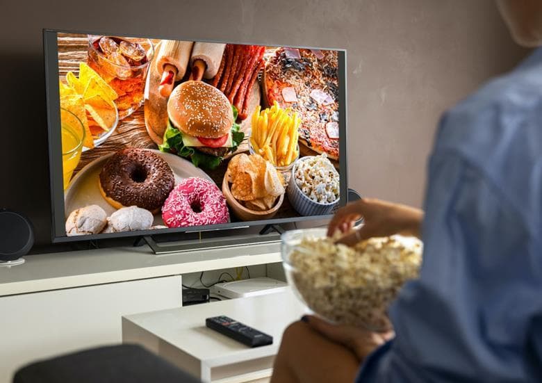 Buyuk Britaniyada nosog‘lom yeguliklar reklamalari taqiqlandi