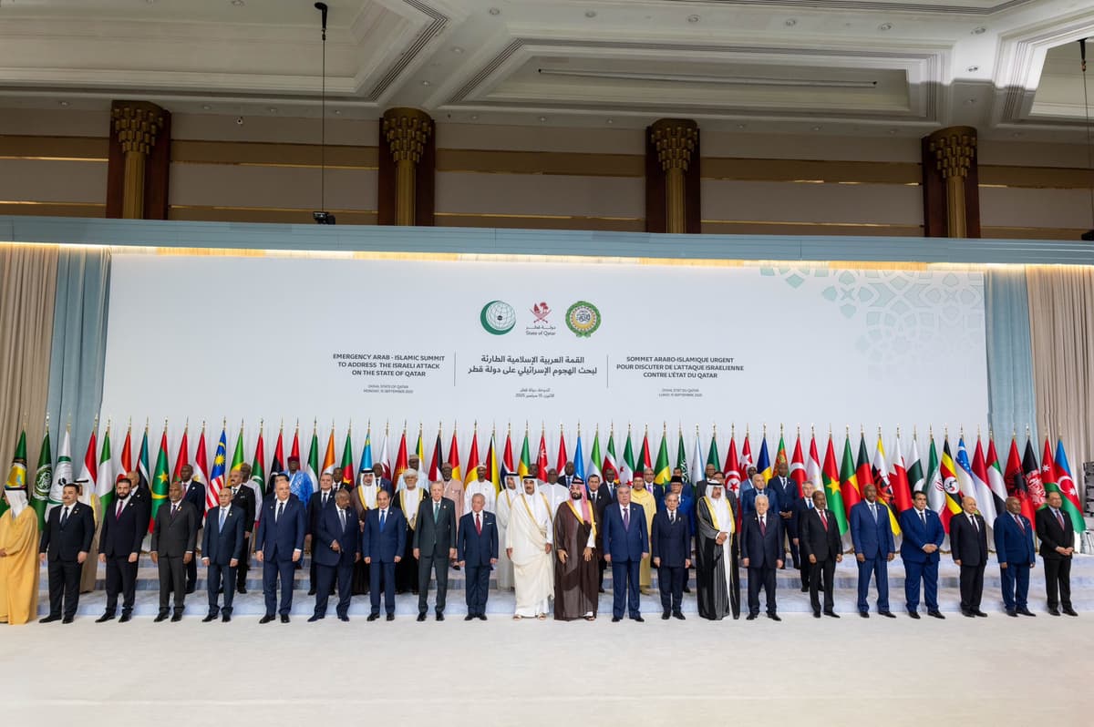 «Qoralashlar raketalarni to‘xtatmaydi» – Arab-islom sammiti Isroil bilan diplomatik munosabatlarni ko‘rib chiqishga chaqirdi