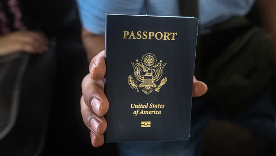 AQSh migrantlar uchun Amerika fuqaroligini beradigan realiti-shou o‘tkazadi