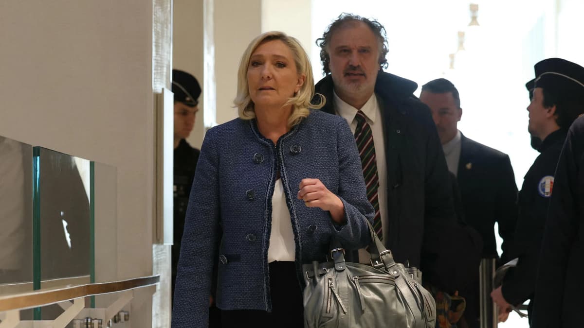 Marin Le Pen 4 yillik qamoq jazosiga hukm qilindi