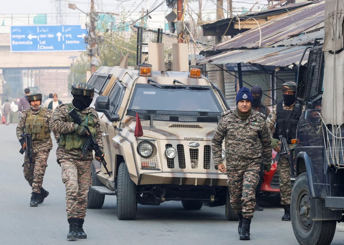 Kashmirdagi politsiya bo‘limida portlash: kamida 9 kishi halok bo‘ldi