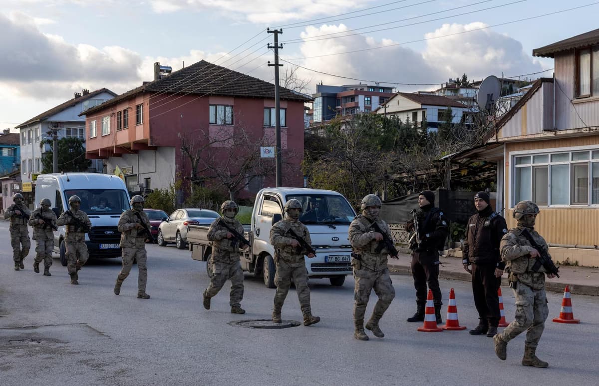 Turkiyada 3 nafar politsiya xodimi IShIDga qarshi operatsiya chog‘ida halok bo‘ldi
