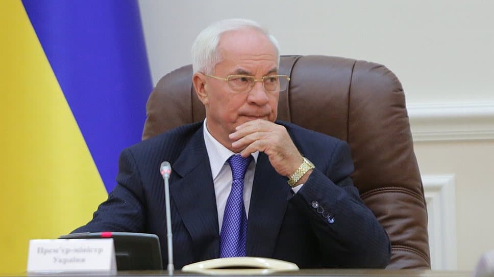 Ukraina sobiq bosh vaziri Nikolay Azarov sirtdan 15 yilga ozodlikdan mahrum qilindi