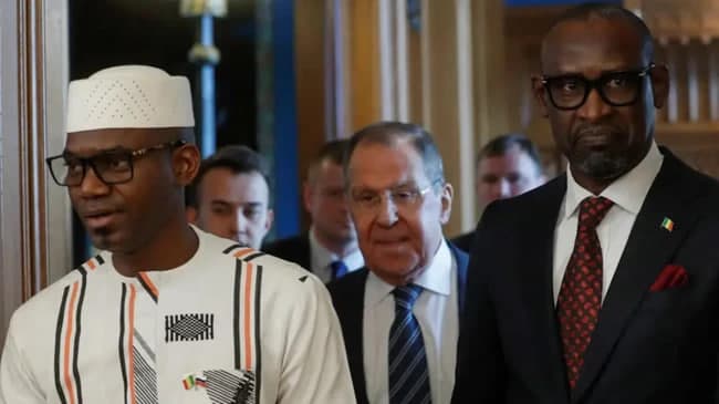 Malida janglar. Mudofaa vaziri o‘ldirildi, ruslar bir shaharni tashlab chiqqani aytilmoqda