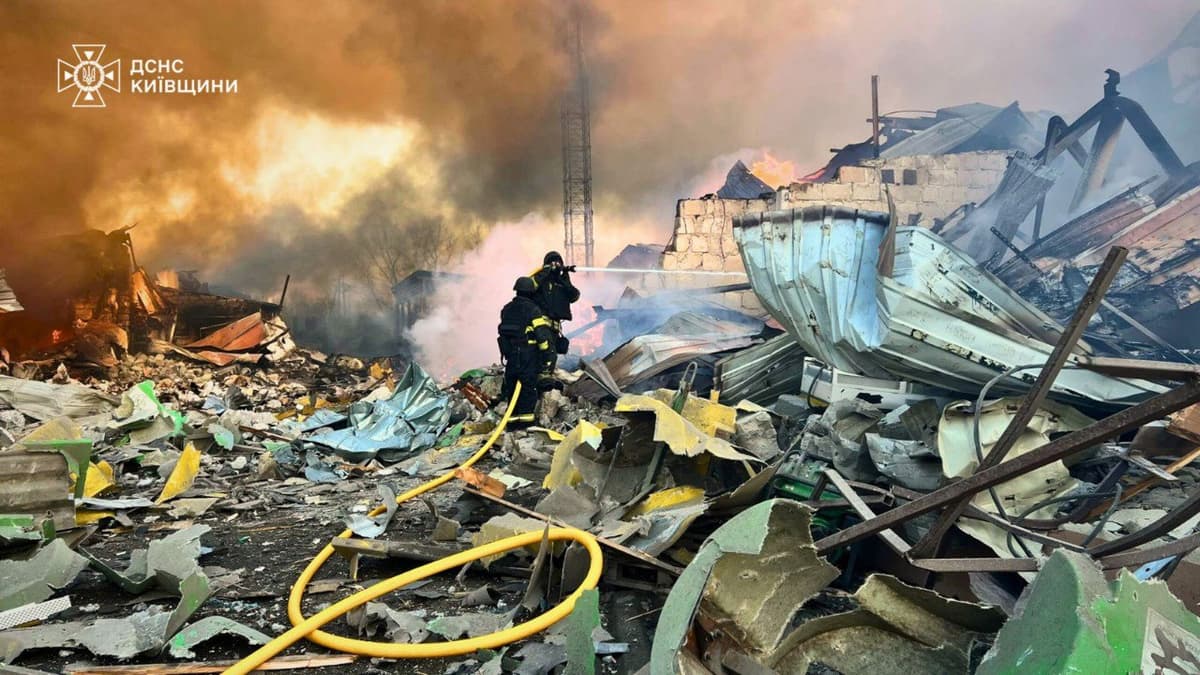 Rossiyaning Xarkiv viloyatiga zarbasi oqibatida uch kishi halok bo‘ldi