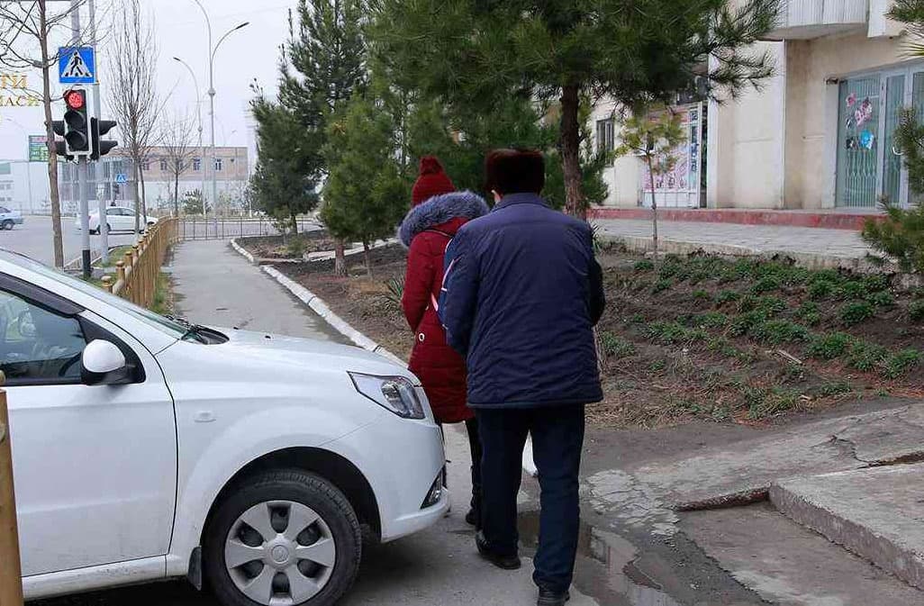Transportni piyodalar yo‘laklaridan yurgizganlik uchun javobgarlik belgilandi