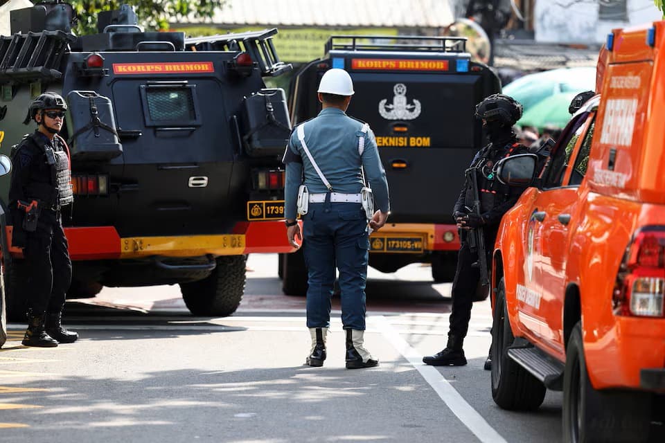 Indoneziyadagi masjidda portlash: 55 kishi jarohatlandi. Gumondor 17 yoshli o‘quvchi