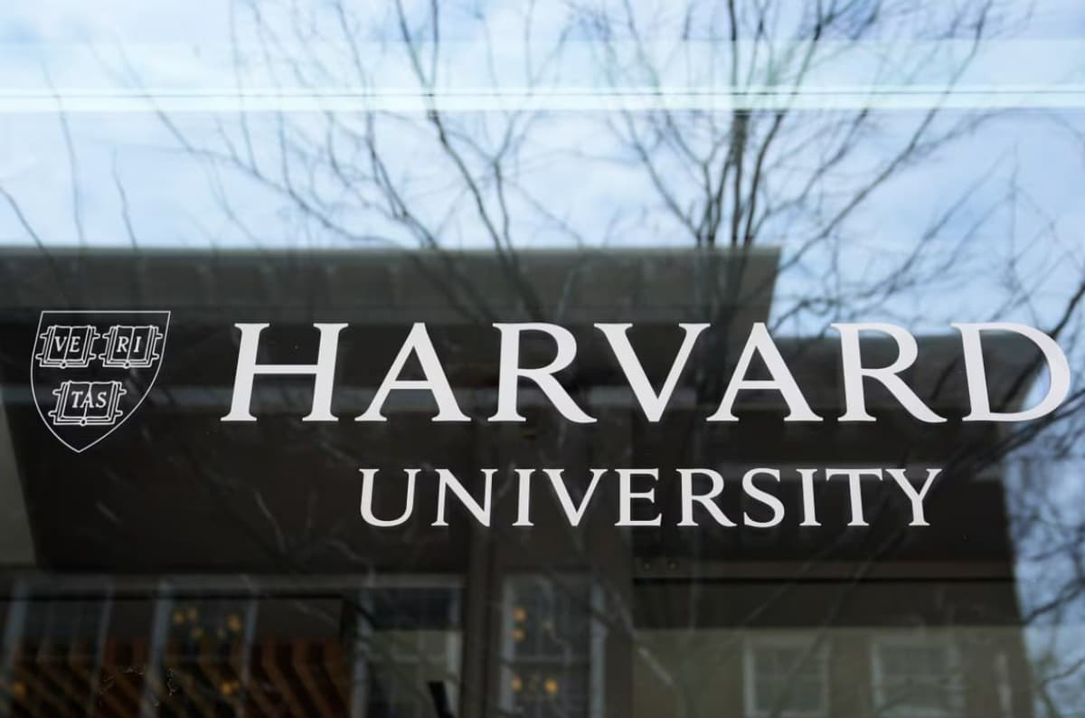 AQSh hukumati Harvard universitetiga chet ellik talabalarni o‘qishga qabul qilishni taqiqladi
