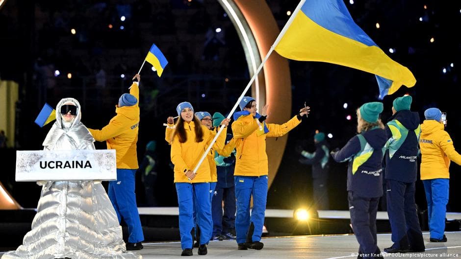 Olimpiada ochilishida Ukraina jamoasiga rossiyalik ko‘ngilli hamrohlik qildi