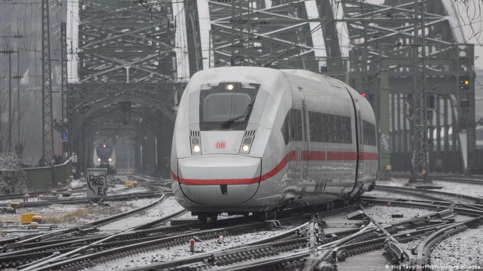 Deutsche Bahn kechikishlar uchun 156 mln yevro kompensatsiya to‘ladi