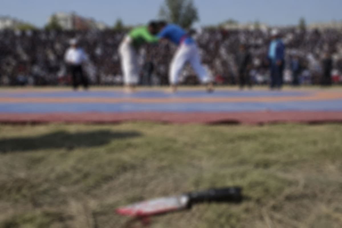 В Денау турнир по национальной борьбе закончился убийством известного борца