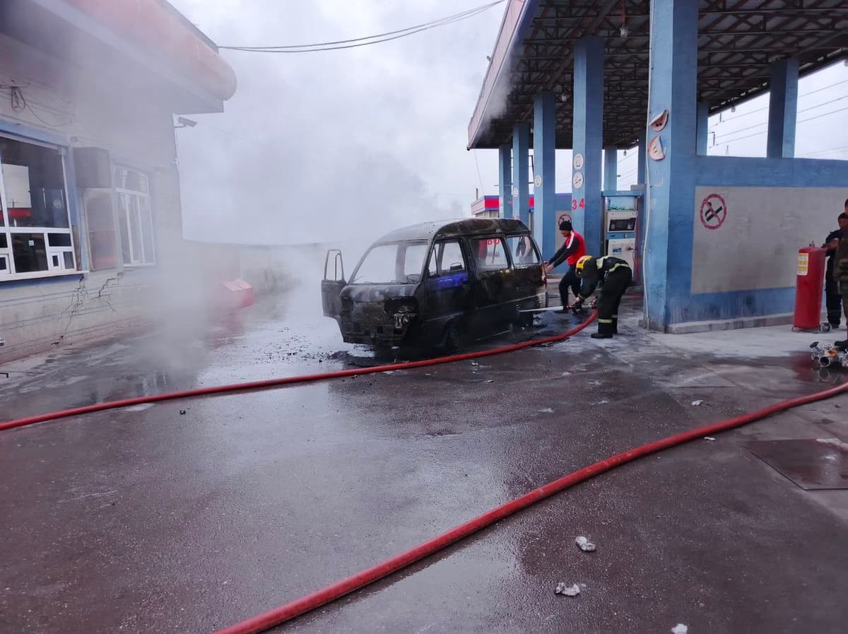 В Намангане на метановой заправке сгорел Damas