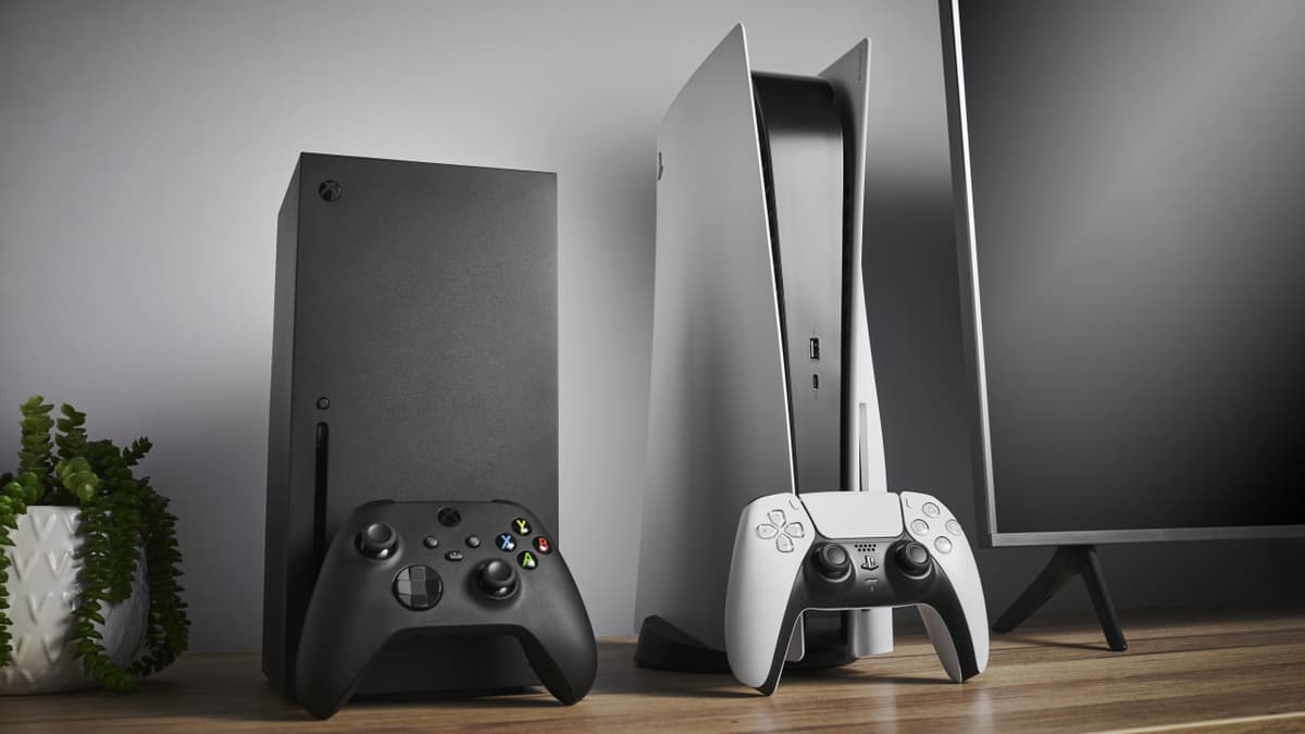 Yevropa diplomatiyasi rahbari Rossiyaga PlayStation va Xbox konsollari yetkazib berishni taqiqlashni taklif qildi