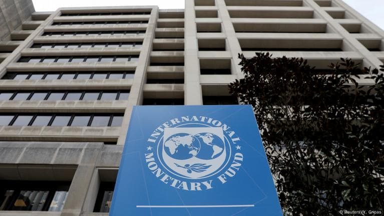 IMF urges Uzbekistan to stick to foreign debt limits